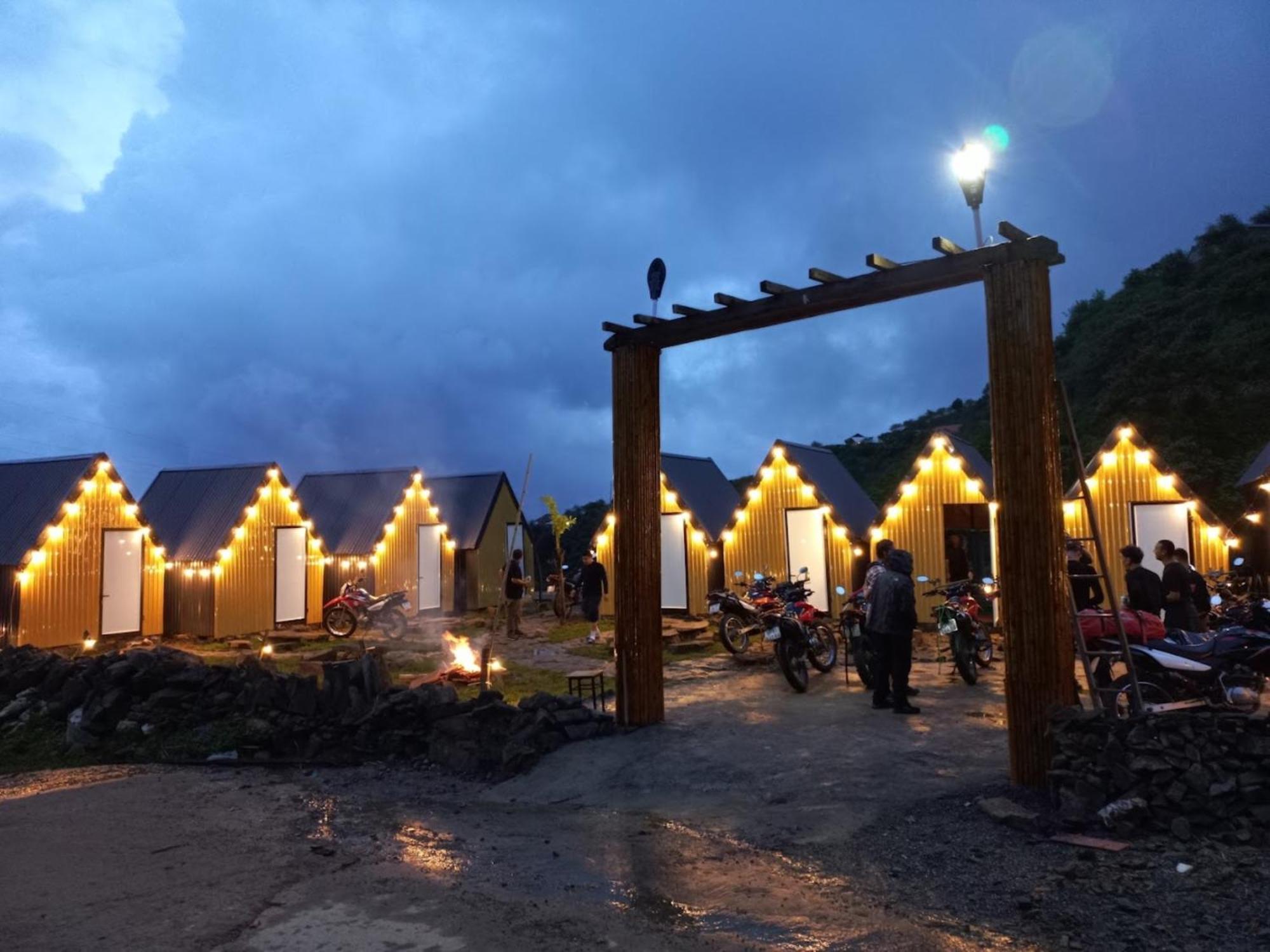 Bac Yen Nha Hang Homestay Pho Nui מראה חיצוני תמונה