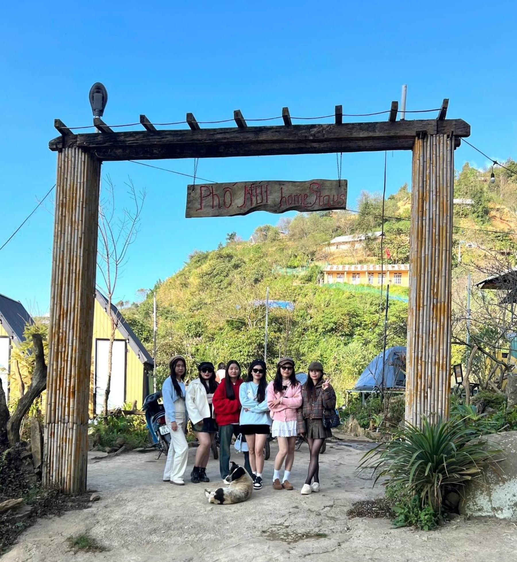 Bac Yen Nha Hang Homestay Pho Nui מראה חיצוני תמונה